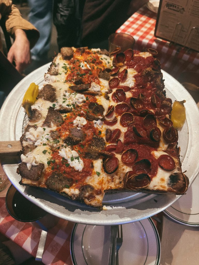 Detroit style pizza slices Williamsburg Brooklyn restaurant